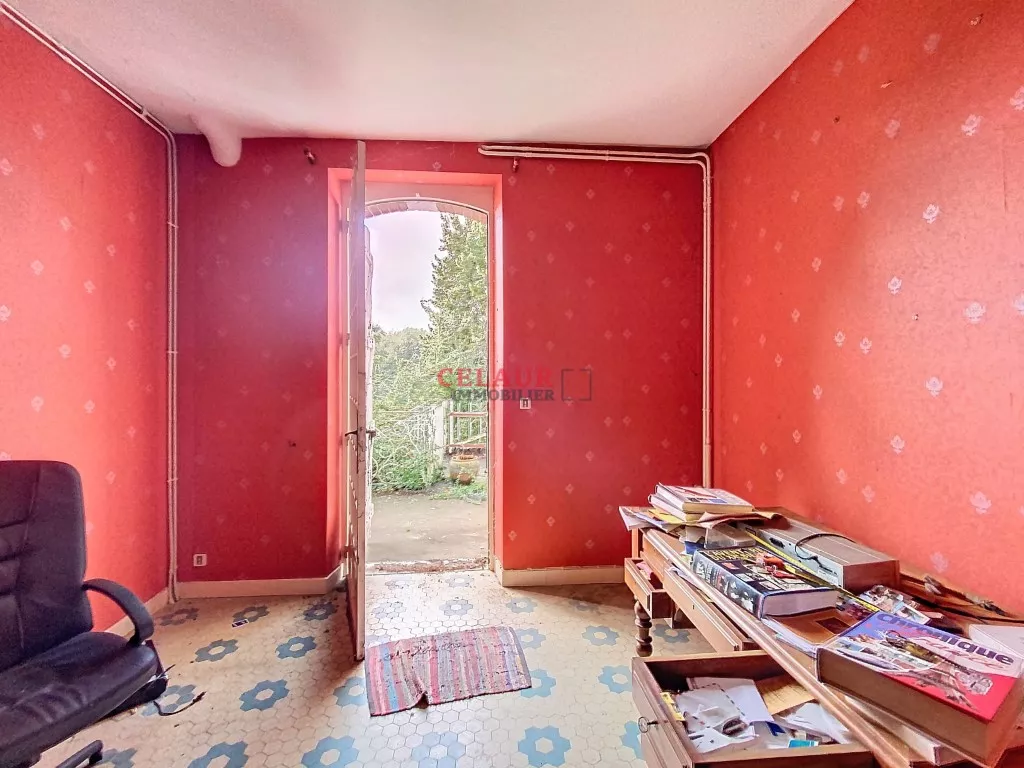 CHARMANTE PROPRIÉTÉ À RÉNOVER