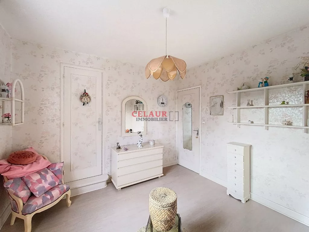 Maison située à priximité des commerces et des écoles