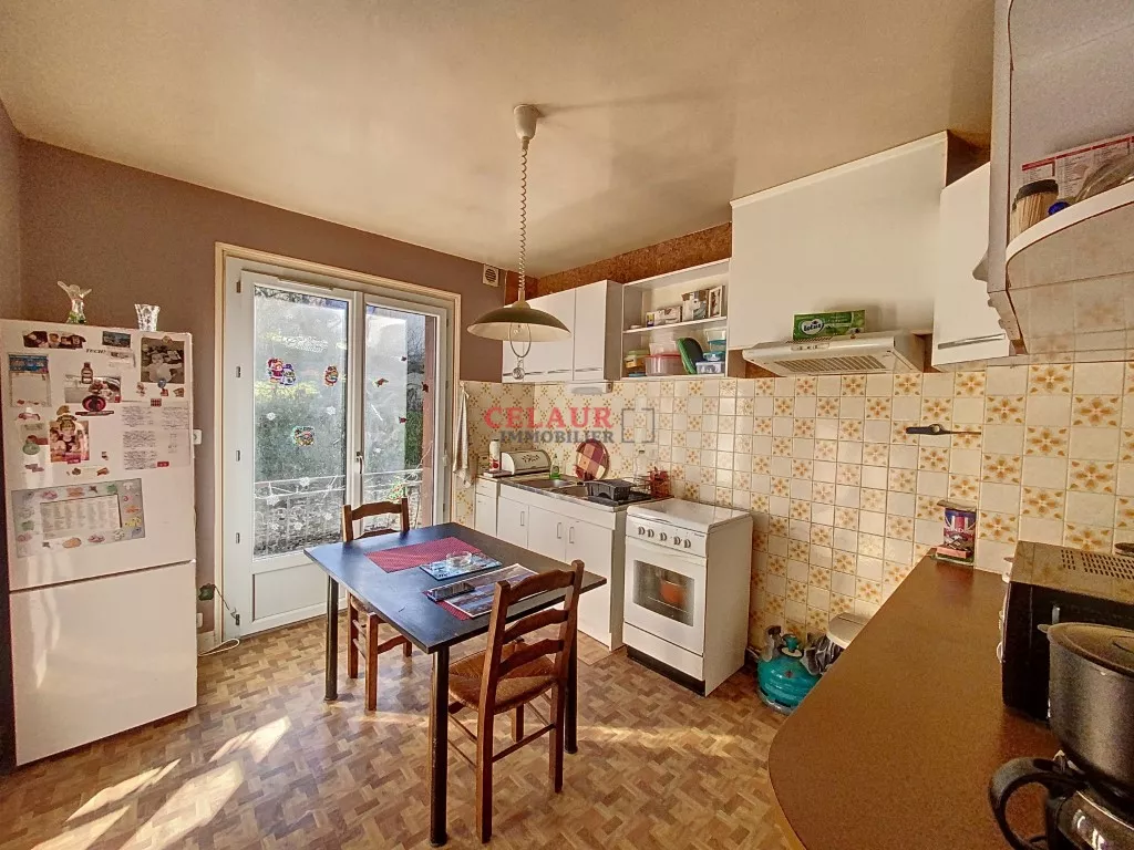 Immeuble avec deux loyers