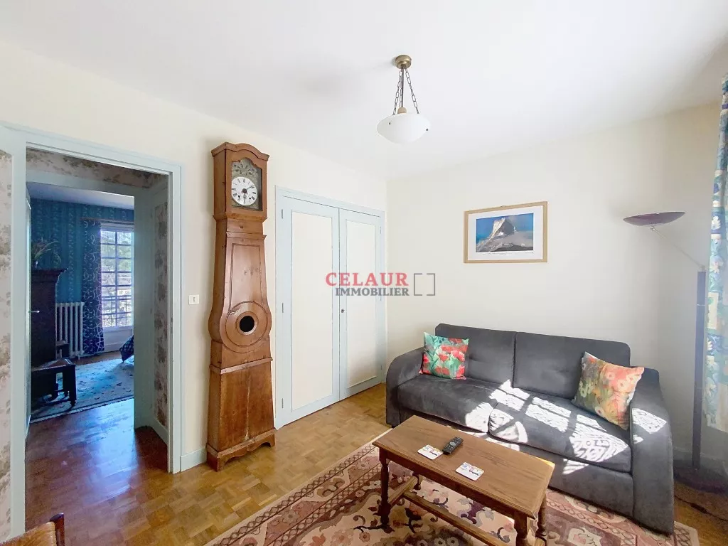 Maison à Uzerche avec jolie vue sur la vieille ville