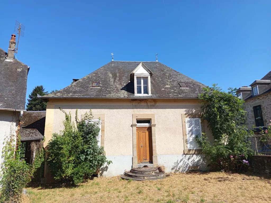 MAISON DE CARACTÈRE À RÉNOVER