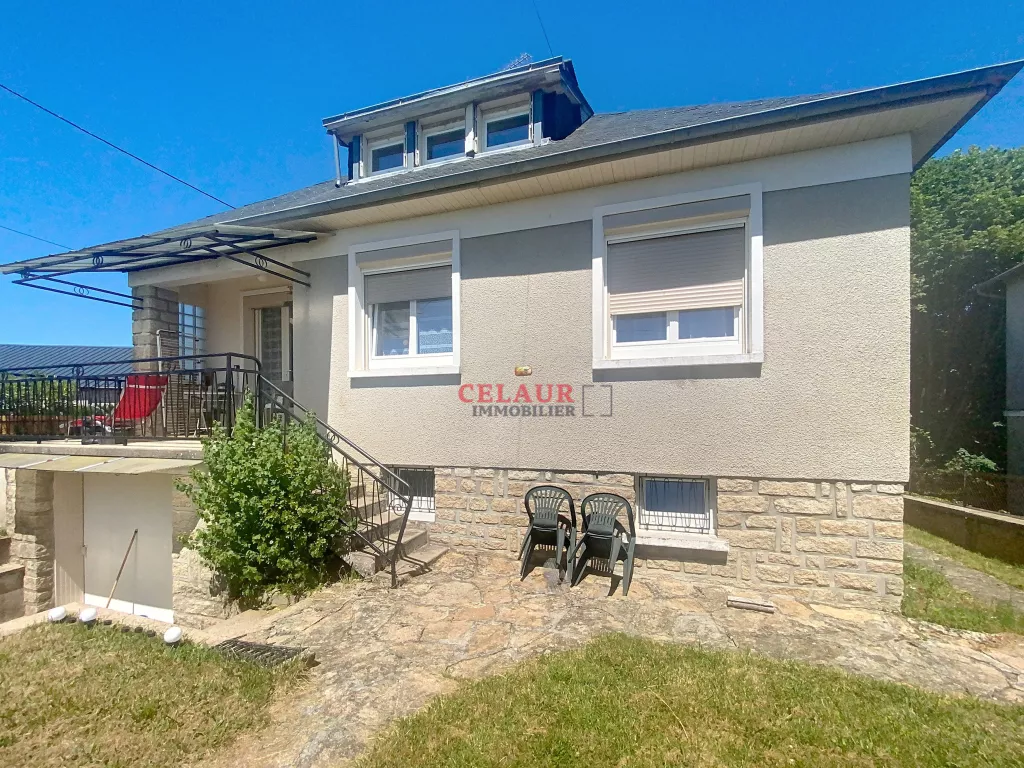 MAISON AVEC TERRASSE ET JARDIN