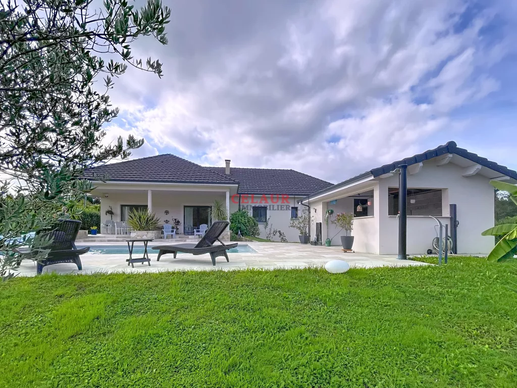 MAISON CONTEMPORAINE AVEC PISCINE &Agrave; SAINT-FORTUNADE