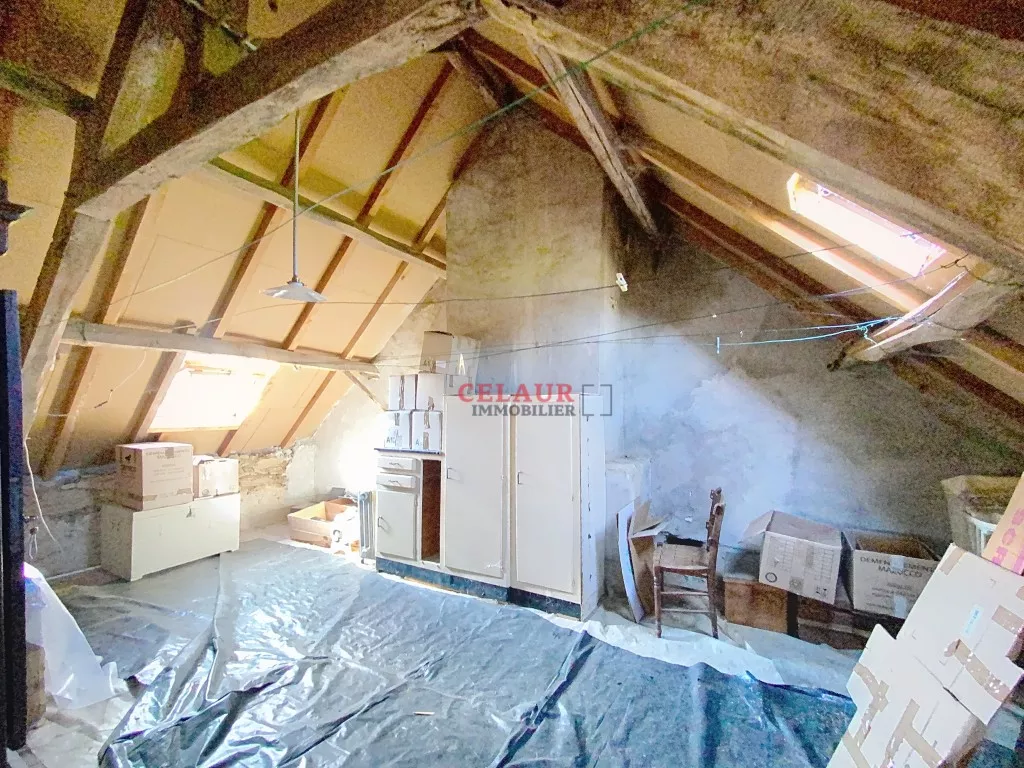 LONGÈRE À RÉNOVER