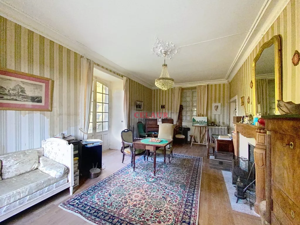 Maison de maître sur plus de 7 hectares de terres