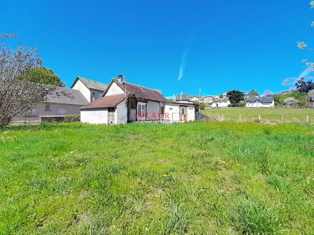 MAISONNETTE À RÉNOVER