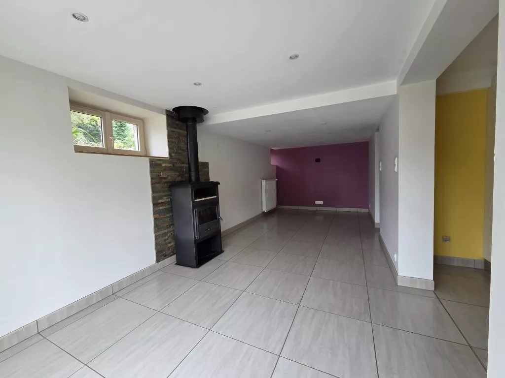 Solide maison à Chamboulive