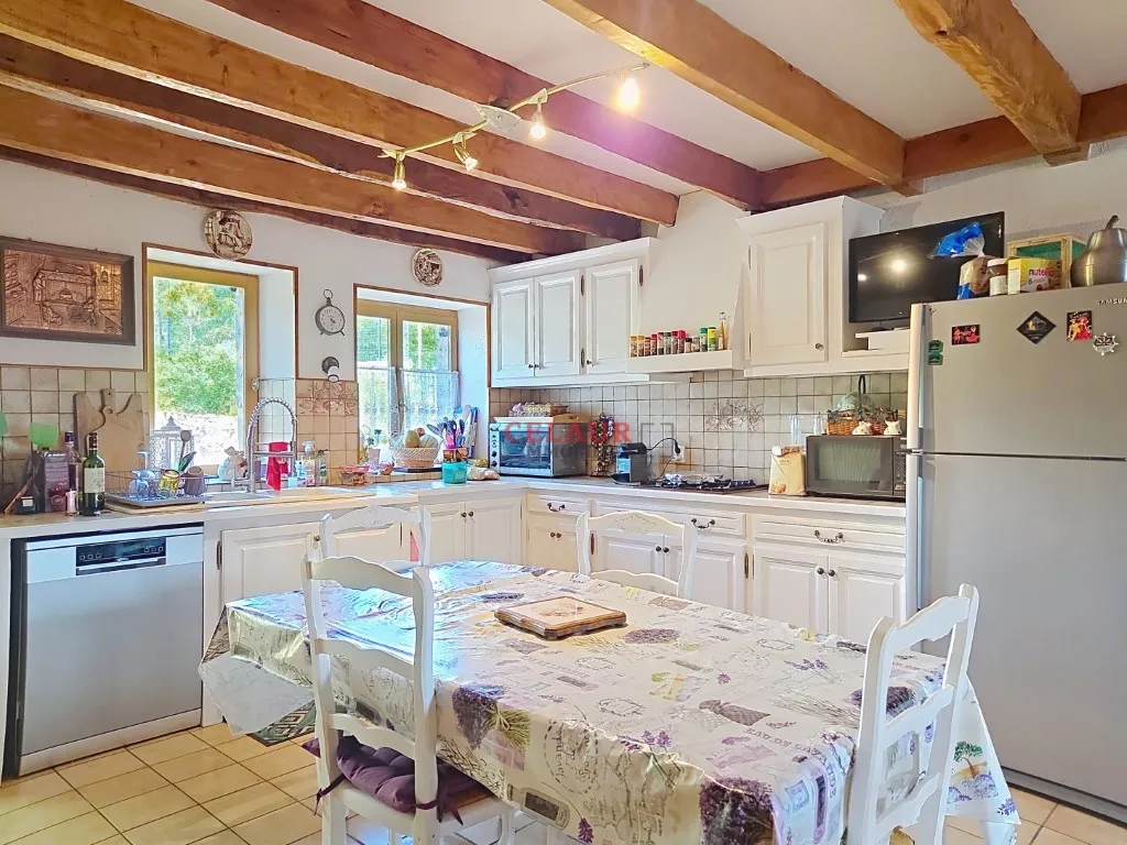 MAISON PIERRE AVEC JARDIN