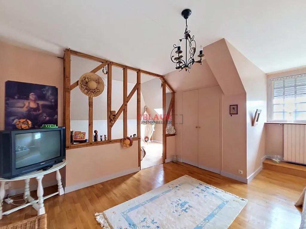 SPACIEUSE MAISON FAMILIALE